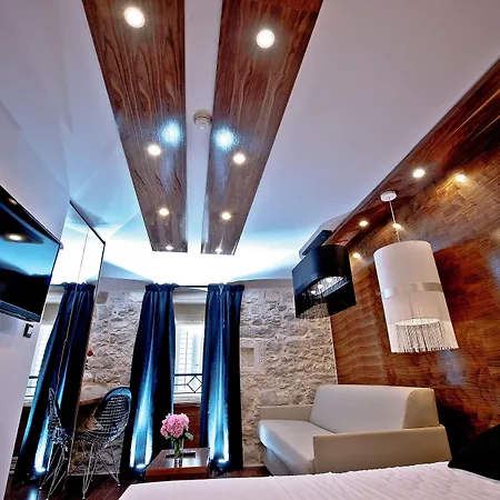 Jupiter Heritage 4*