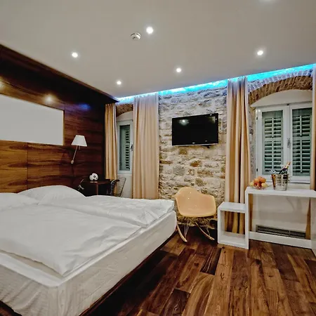 Otel Jupiter Luxury
