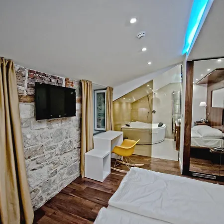 Ξενοδοχείο Jupiter Heritage 4*