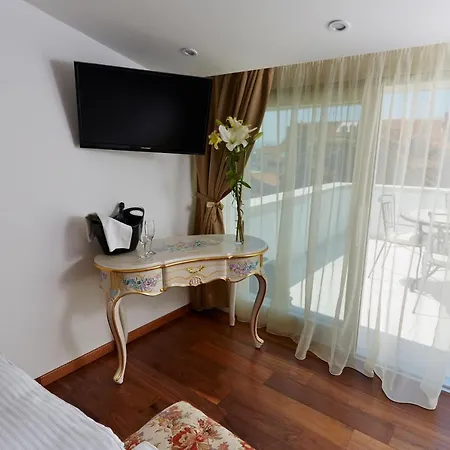 Jupiter Luxury Otel