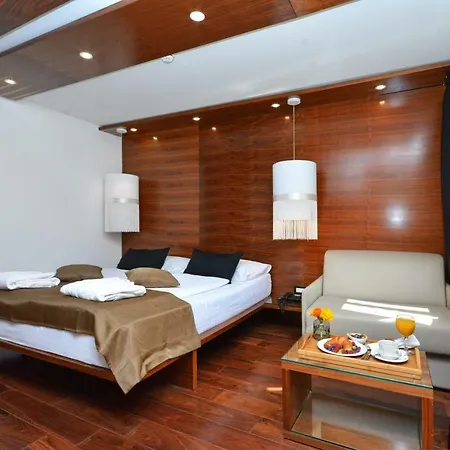 Jupiter Luxury Otel