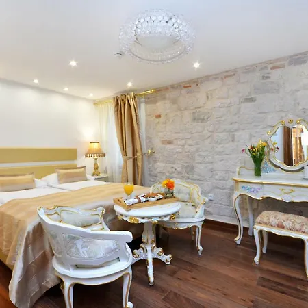 Otel Jupiter Luxury
