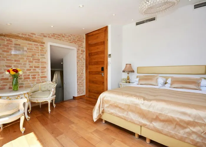 Jupiter Heritage 4*
