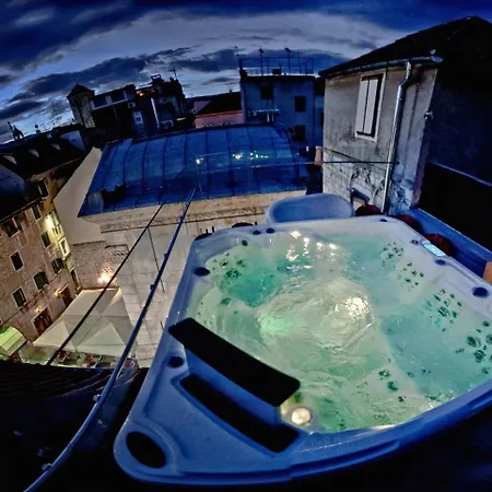 Jupiter Heritage فندق سبليت