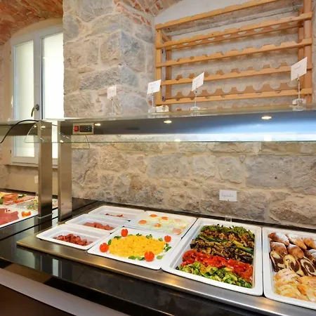 Jupiter Heritage فندق