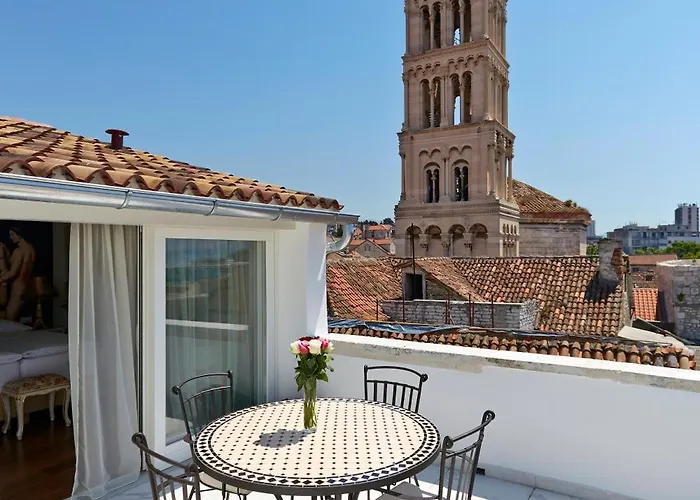 Ξενοδοχείο Jupiter Heritage 4*